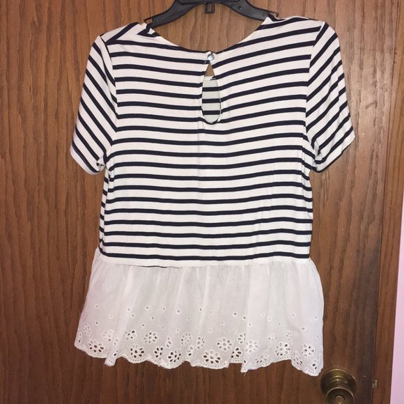 Design Lab Lord & Taylor Striped Eyelet Hem Tee - Picture 4 of 5